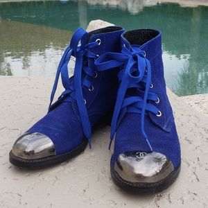 Chanel suede booties size 8 cap-toe logo